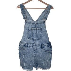 Venus Acid Wash Blue Jean Shorts Jumper/Overalls Size 12 NWOT.